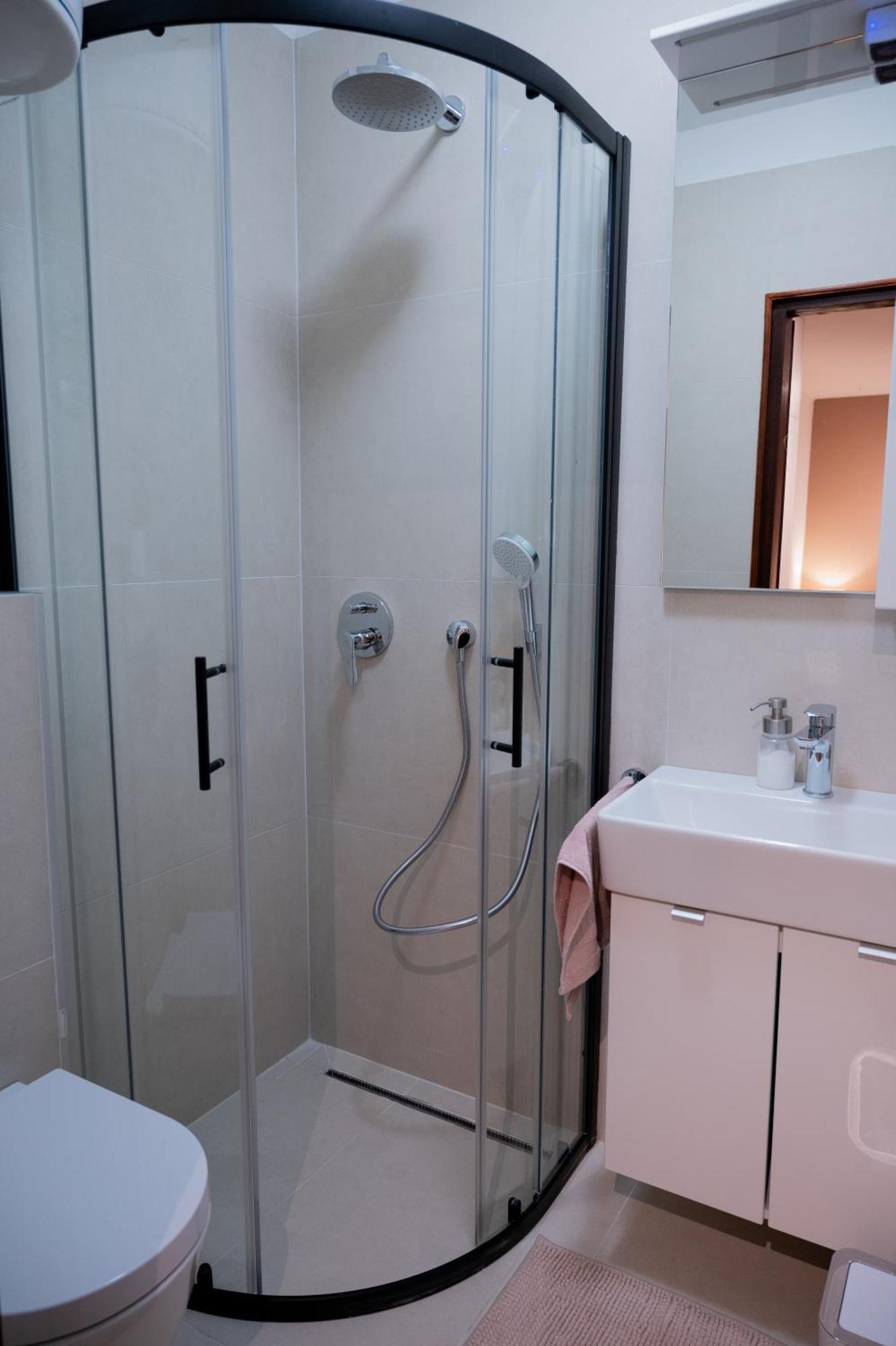 Apartman Rose-2025 Renovated Garden View Poreč Zewnętrze zdjęcie