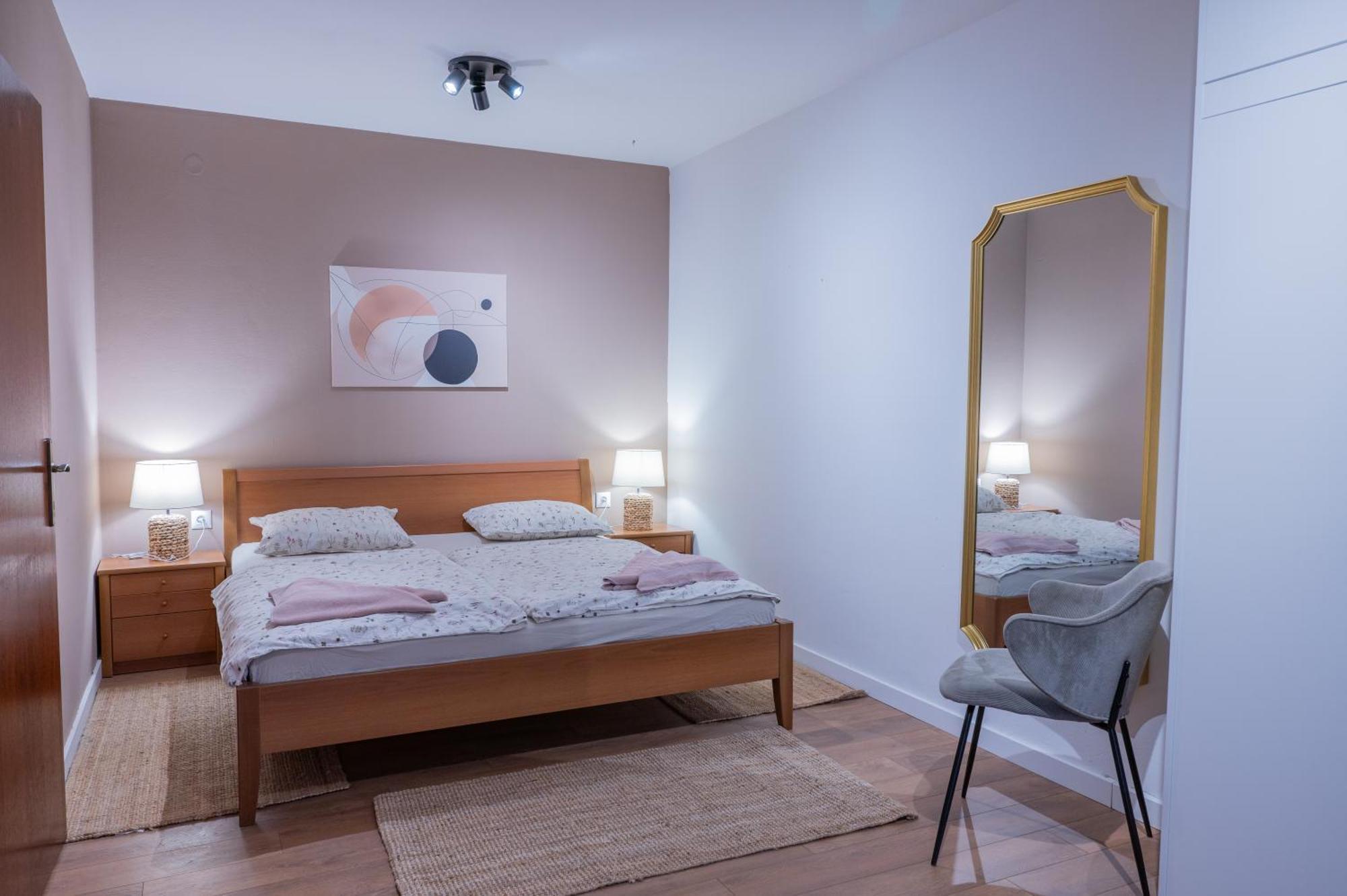 Apartman Rose-2025 Renovated Garden View Poreč Zewnętrze zdjęcie